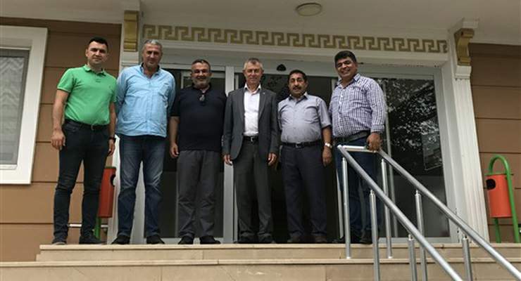 Başkan Aybak, Yolkonak Belediye Başkanı Nurettin Dinç’i ziyaret etti