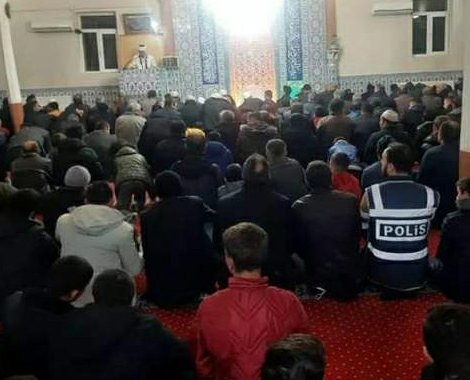 Artova’da depremzedeler için mevlit okutuldu