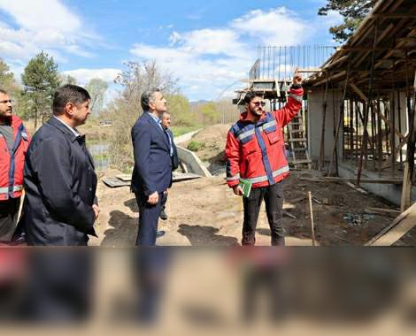 Gümenek Millet Bahçesi’nde çalışmalar devam ediyor