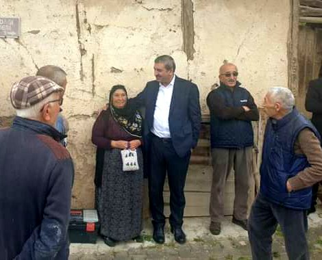 Reşadiye Belediyesi vatandaşların talep ve isteklerini dinledi