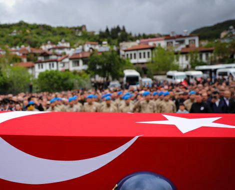 Şehit Mehmet Gündüz son yolculuğuna uğurlandı