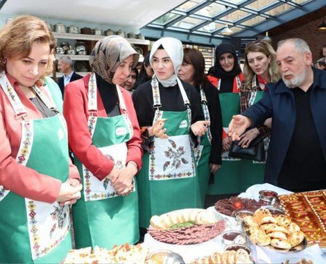 Bakan eşleri Tokat mutfağında