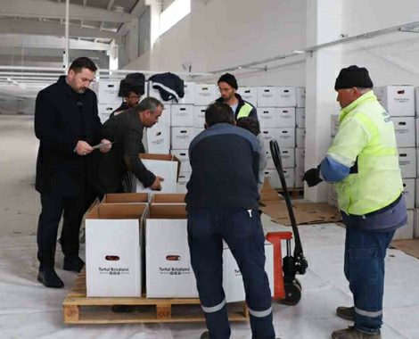 Turhal Belediyesi ihtiyaç sahiplerini yalnız bırakmıyor
