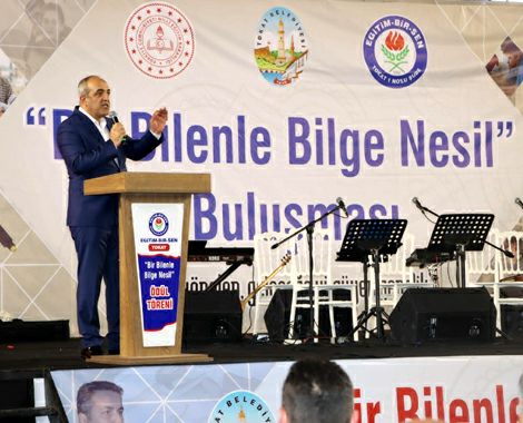 ‘Fikre Yönelen, Geleceğe Yürüyen Gençlik’, İl finali gerçekleşti