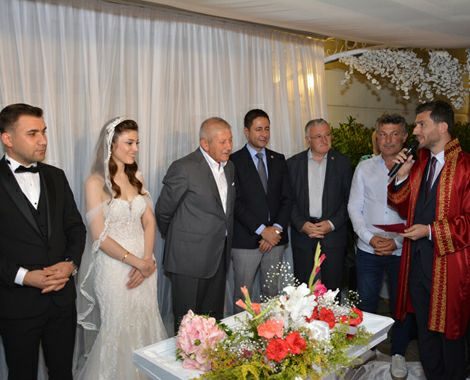Erbaa Belediye Başkanı Ertuğrul Karagöl’ün kız kardeşi dünya evine girdi
