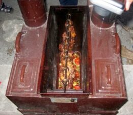 Tokat Kebabı pahalanınca özel ocaklara talep çoğaldı