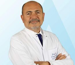 Prof. Dr. Zeren, “Böbrek taşına yol açan sekiz önemli hata!”