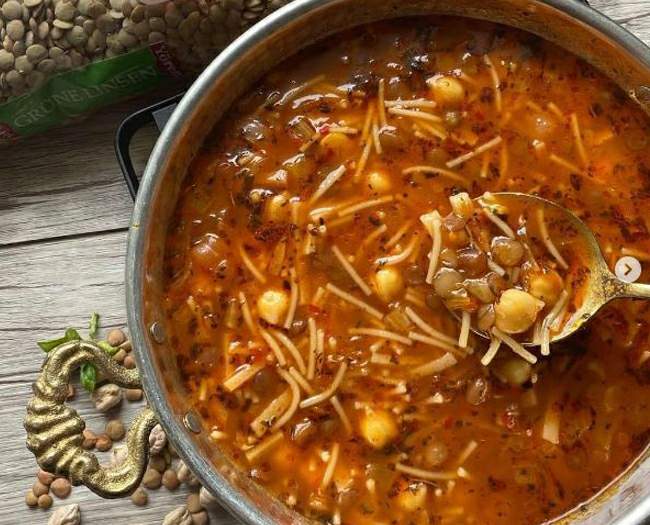Lezzetli ve besleyici Hanımağa çorbası