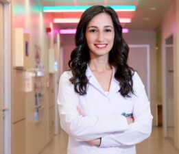 Uzman Hülya Yiğit, “İftarda yemek süresi en az 15 dakika olmalı!”