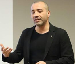 Dr. H. İbrahim Öztürk: “Teknoloji bağımlılığı günümüzün en yaygın sorunlarından biridir”