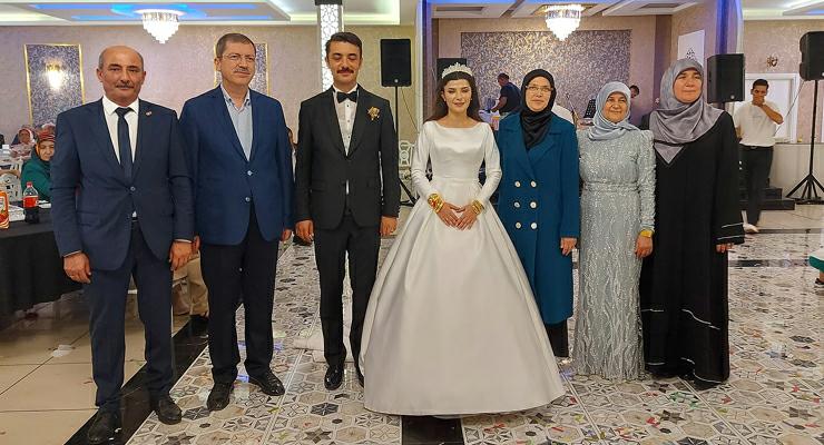 Saldırıcıer ve Bilgili Aileleri’nin mutlu günü