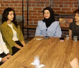 Erbaa’da “Yabancı Dil Akademi Kafe”de İngilizce öğreniyorlar