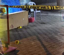 “Ev alma” kavgası kanlı bitti, Dayısını bıçaklayarak öldürdü