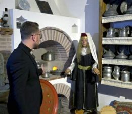 Sanat tarihçisi Mesut Güneş, Tokat bağ evleri ve kültürünü anlatıyor