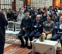 Yağıbasan Medresesi’nde “Hata Defteri” Paneli yapıldı