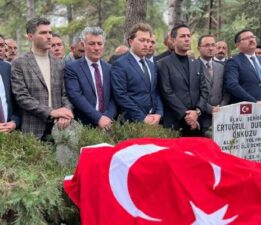 Ülkücü Şehit Önkuzu, Mezarı başında anıldı