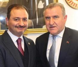 Cüneyt Aldemir, “Geleceğin güçlü Türkiye’sine yatırım yapıyoruz”