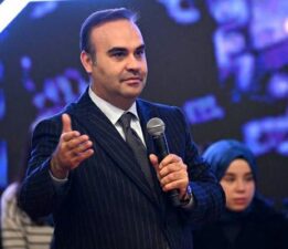 Bakan Kacır: “Türkiye yörüngeler arası uydu transferleri yapabilen uzay araçları geliştirecek”
