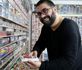 33 yılda 5 milyon TL değerinde 13 bin araba biriktirdi