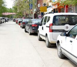 Erbaa’da sürücülerde, İşletmecilerde “Otopark” sorunundan şikayetçi