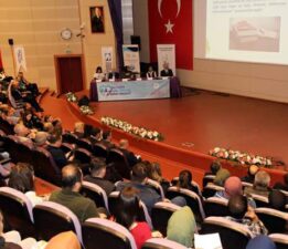 “Umuda Işık Olmak İster misin?”