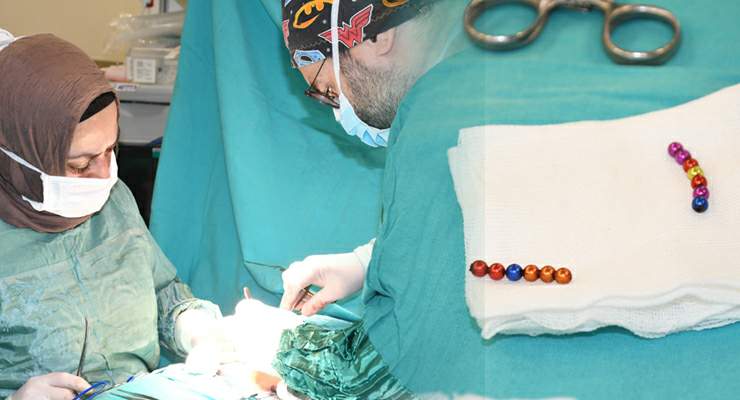 4 yaşındaki çocuğun bağırsağından 13 tane mıknatıs çıktı