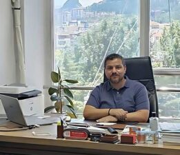 Bir başarı hikayesi, Mustafa Avşar