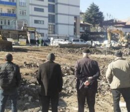 Tokatlı yaşlıların yeni eğlencesi, “Behzat Çarşısı” yıkımı