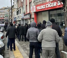 Zam söylentisi uzun kuyruklar oluşturdu