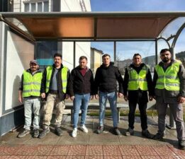 Niksar Belediyesi, “Duraklarımızı foşur foşur yıkadık☺️”