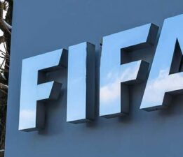 FIFA, 8 Türk kulübüne transfer yasağı getirdi