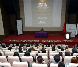 TOGÜ’de, “Genç Hukukçular Hukuk Zirvesi” gerçekleştirildi