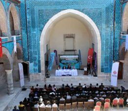 Tarihin kalbinde vakıf kültürü, Aile vakıflarının hukukî boyutu ele alındı
