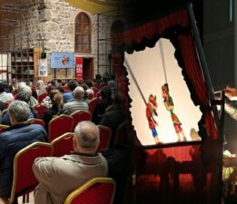 Hacivat ve Karagöz ustası Kemal Atan Gür’ün harika performansı