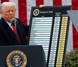 ABD Uluslararası Ticaret Mahkemesi, Trump’ın tarifelerini engelledi