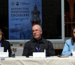 “Modern Türk Edebiyatı’nın Değerleri” Sempozyumu başladı
