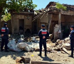 Kaçak kazı Roma mozağini ortaya çıkarttı