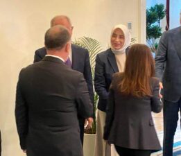 AK Parti heyeti, DEM Parti heyeti ile görüştü