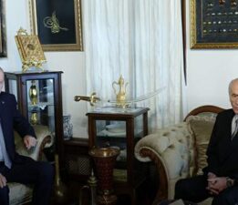 Cumhurbaşkanı Erdoğan, MHP Genel Başkanı Bahçeli ile bir araya geldi