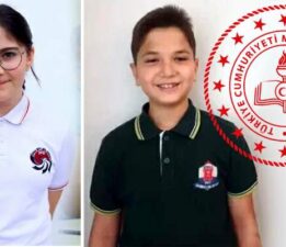 Erbaalı iki öğrenci 500 tam puan alarak Türkiye birincisi oldu