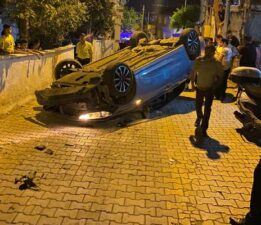 Tokat’ta kontrolden çıkan otomobil evin duvarına çarparak takla attı: 2 yaralı