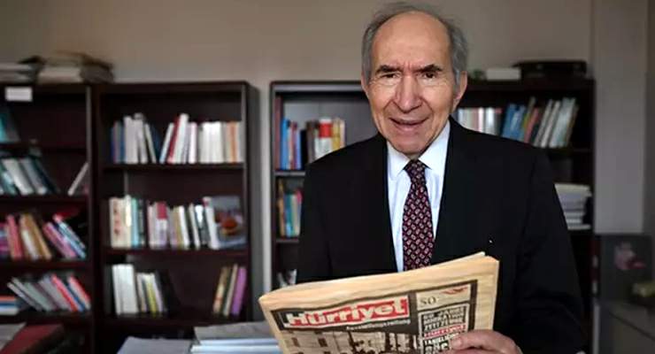 Altan Öymen hayatını kaybetti