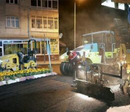 “Eski Niksar Yolu Kavşağı” gece mesaisiyle yenileniyor
