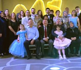 Mamak Bel. Bşk. Danışmanı İsmail Gençkurt’un oğlu muhteşem bir düğünle evlendi