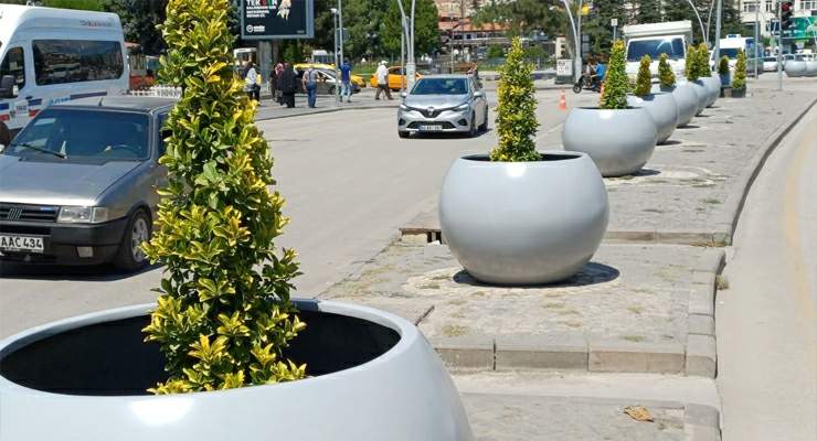 Tokat Belediyesi’nden Meydan’a ‘Saksı’ güncellemesi
