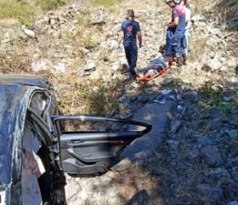 Otomobil hurdaya döndü, sürücüsü yaralı kurtuldu