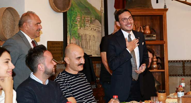 Başkan Yazıcıoğlu ile ünlü oyuncular “Onbeşliler” için Tokat’a buluştular