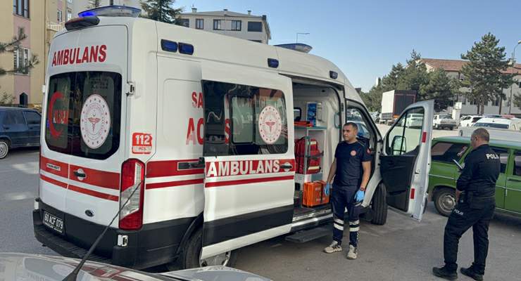 Tokat’ta tavuk yedikten sonra fenalaşan yaşlı adam hastaneye kaldırıldı