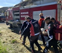 Tokat’ta uçuruma yuvarlanan araçtan 2 kişi sağ kurtuldu