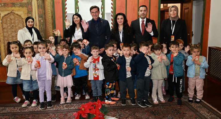 Başkan Yazıcıoğlu, TOKKREŞ’in minik öğrencilerini makamında ağırladı